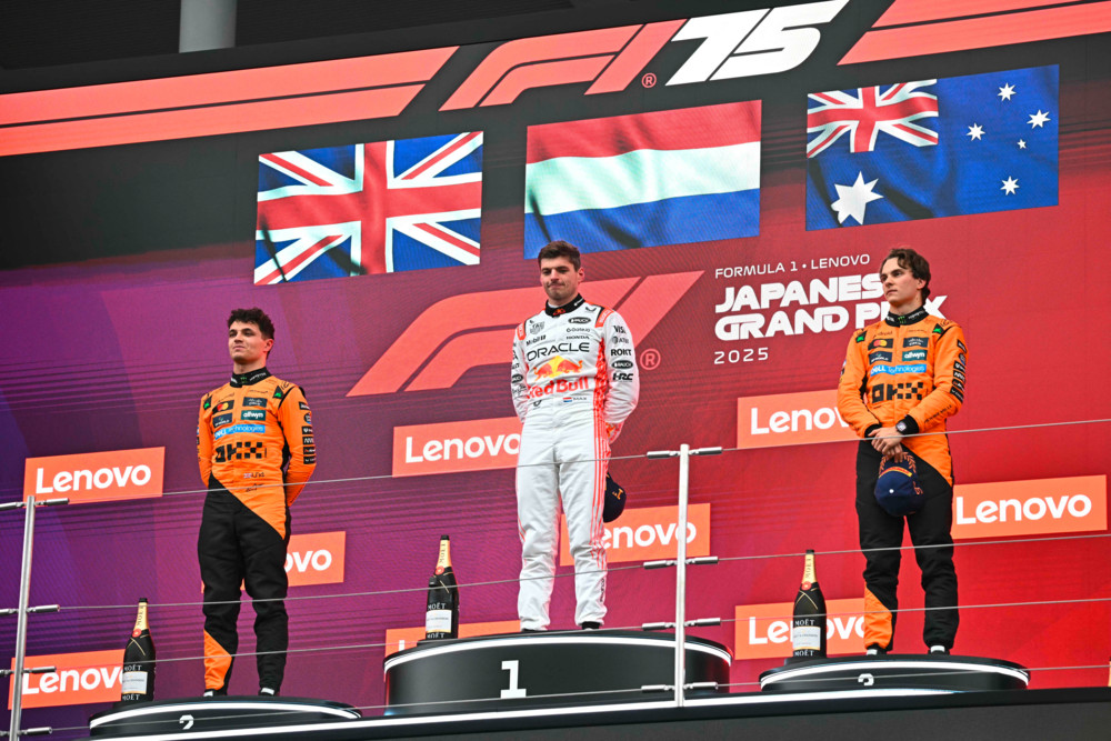 Formel 1 / Verstappen „absolut herausragend“ – McLaren zu vorsichtig?