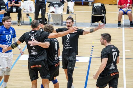Volleyball / Die Bartringer Herren und die Mamer Damen ziehen ins Finale ein