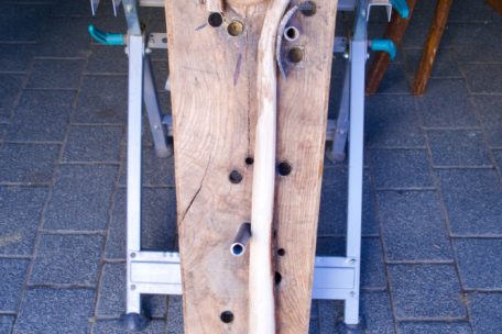 Die Gehstöcke der „Gremlischter Bengelen“ sind kleine Meisterwerke des ländlichen Handwerks