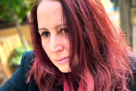 Le printemps des poètes / Un jour, un poème: Aus „Versuch einer Verpuppung“ von Isabella Feimer