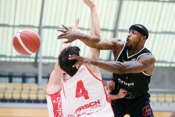 T71 Düdelingen / 39 und kein bisschen müde: Nelly Stephens will es auch im zweiten Halbfinalspiel noch einmal allen zeigen