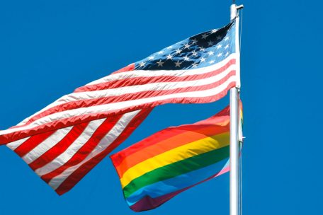 Trumps Schatten über unseren Freiheiten / US-Unternehmen in Luxemburg stellen Diversitätsprogramme um