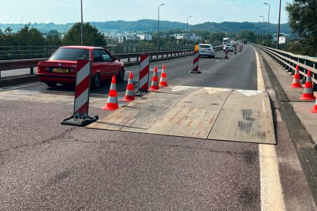 Materialverfall / Zwischen Münsbach und Cargo-Center: Geschwindigkeit wird auf 90 km/h begrenzt