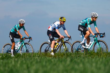 Radsport / Reiseführer über das Kopfsteinpflaster: Mats Wenzel startet am Mittwoch beim Scheldeprijs