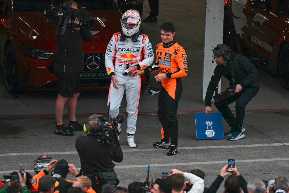 Formel 1 / McLaren stark bei Hitze: Verstappen mit „harter Arbeit“ zum Bahrain-Wunder?