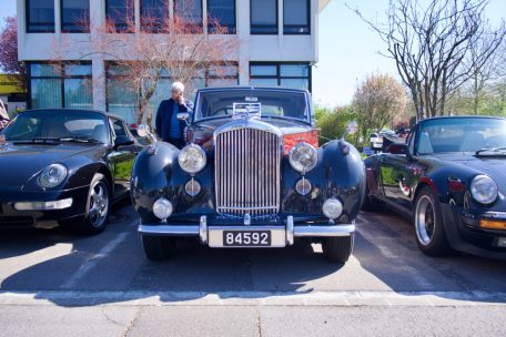 Technik zum Anfassen: Für Mario ist sein Oldtimer ein Traum und ein Lernobjekt zugleich – gekauft nach einer nächtlichen Probefahrt