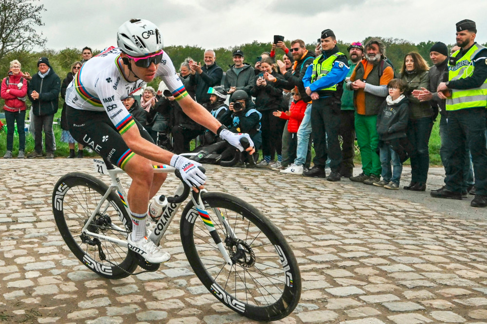 Radsport / Nach starkem Debüt: Pogacar träumt schon von Roubaix-Rückkehr