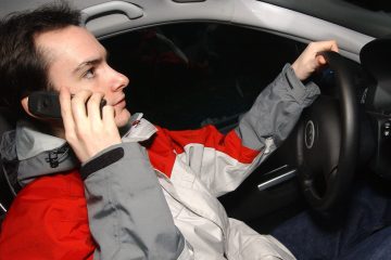 Junglinster / Polizei erwischt zwölf Autofahrer mit dem Handy in der Hand
