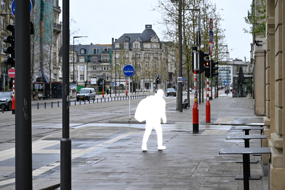 Sicherheitspolitik / „Alt erëm eng Schëpp méi“: Solidaritéit mat den Heescherten prangert „Platzverweis renforcé“ an