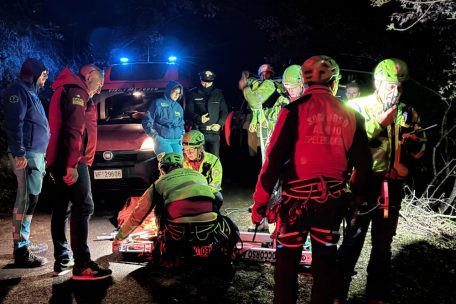 Italien / Vier Tote bei Absturz von Seilbahn nahe Neapel