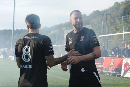 Der Dauerbrenner: Kapitän Geoffrey Franzoni (r.) ist bereits seit 14 Jahren in Differdingen