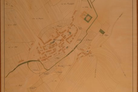 Auszug aus dem Katasterplan der Gemeinde Esch a. d. Alzette: Dorf Esch a./d. Alzette 1842