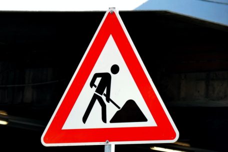 Dahlem-Garnich / Wegen Baumfällarbeiten: Straßenbauverwaltung sperrt N13 von Montag bis Mittwoch