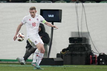 Splitter-News / Notizen des Tages: Jans trifft, ein Damenteam im Curling und eine weitere Niederlage