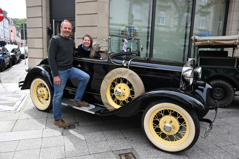 Fotogalerie / Historische Fahrzeuge haben am Sonntag die Alzettestraße erobert