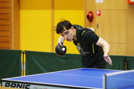 Tischtennis / Hostert/Folschette greift nach dem Double