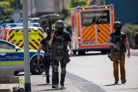 Tawern (D) / Frau nahe Luxemburger Grenze angeschossen – SEK stürmt Wohnung – Tatverdächtiger tot