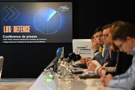 Zehn-Punkte-Plan / Handelskammer sieht im Rüstungsboom wirtschaftliche Chance für Luxemburg und seine Betriebe