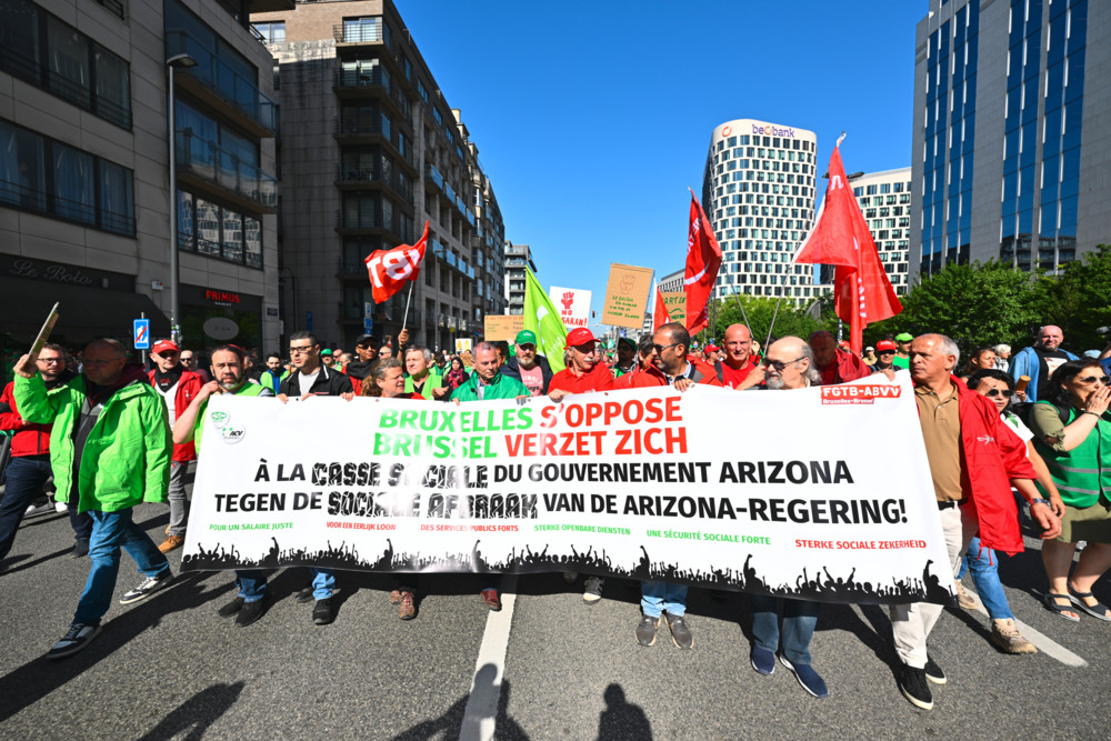 Gewerkschaften auf Konfrontationskurs / Belgien richtet sich nach massiven Sozialkürzungen auf lange Streikwelle ein