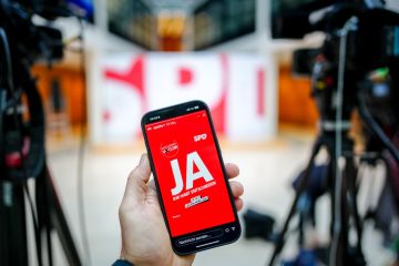 Deutschland / Regierungsbildung in Berlin: SPD stimmt Koalitionsvertrag zu