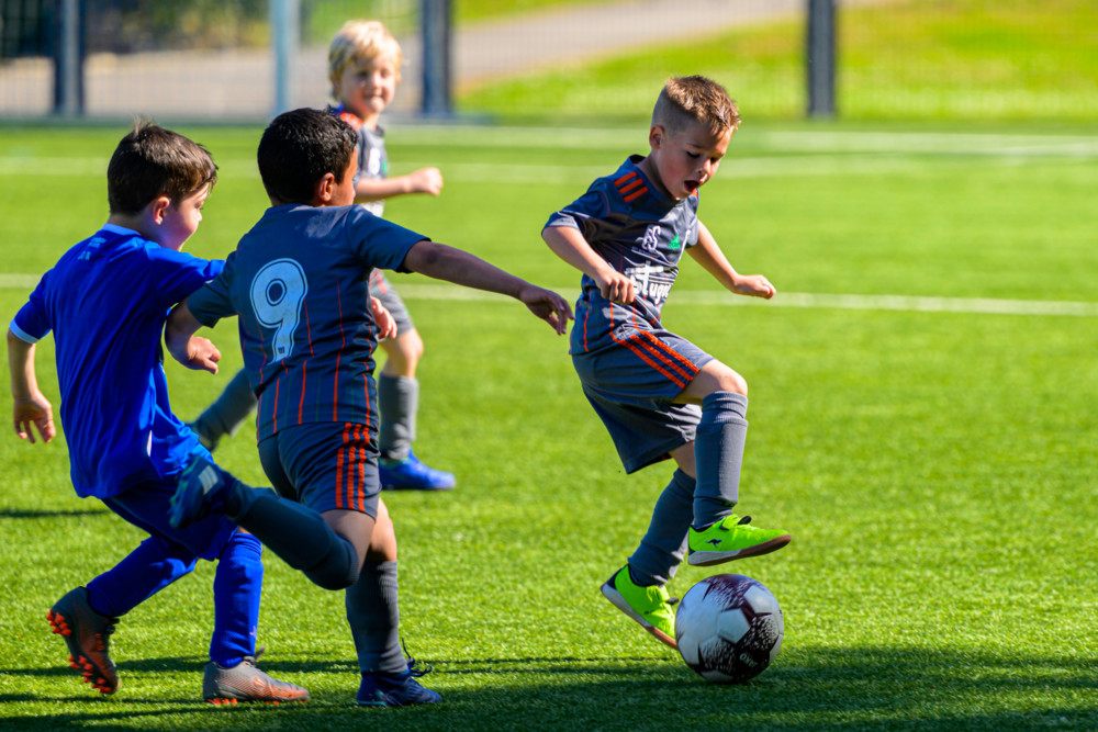 Fotogalerie / 1. Mee Cup: Jugendfußballfest in Bettemburg sorgt für gute Stimmung auf und neben dem Platz