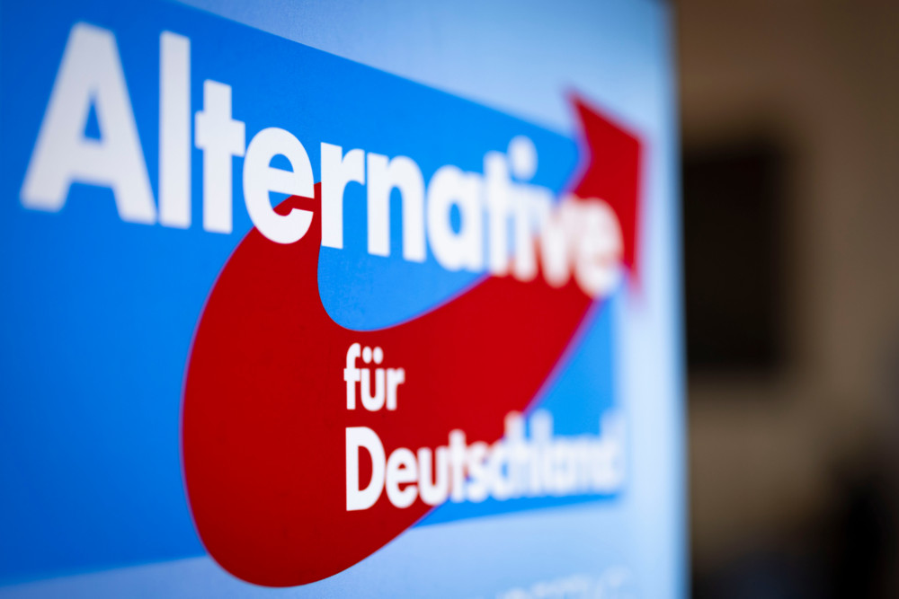 Deutschland / Verfassungsschutz stuft gesamte AfD als gesichert rechtsextremistisch ein – Partei will sich „juristisch zur Wehr setzen“