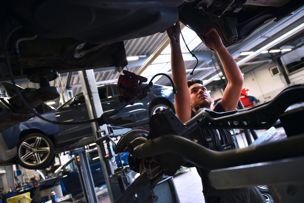 Editorial / Riese mit Sorgen: Das Handwerk kämpft seit Jahrzehnten mit den gleichen Problemen