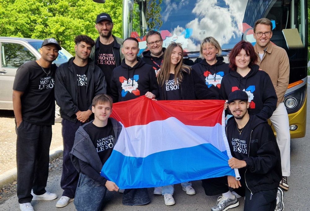 Eurovision / Mit dem Bus nach Basel: Laura Thorn und ihr Team reisen in die Schweiz