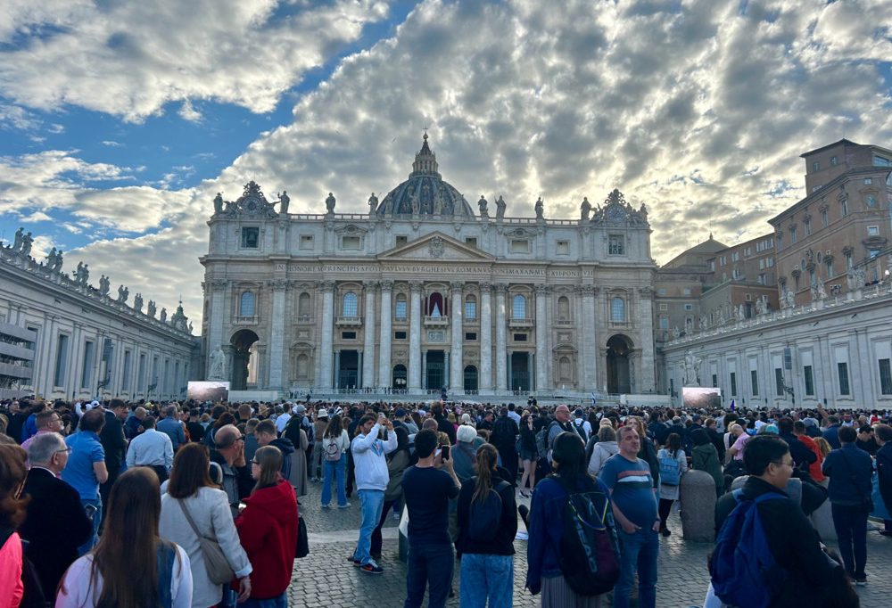 Wer wird Papst? / Luxemburger Hollerich wird geschätzt – Italiener Parolin scheint Favorit 