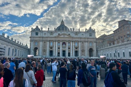 Wer wird Papst? / Luxemburger Hollerich wird geschätzt – Italiener Parolin scheint Favorit 