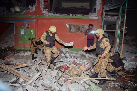 Kaschmir-Konflikt / Pakistans Außenministerium: Indien befeuert „größeren Konflikt“ zwischen zwei Atommächten