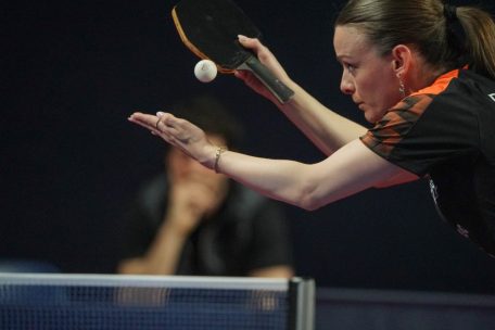 Tischtennis / Sarah De Nutte und Luka Mladenovic starten bei der WM in Doha