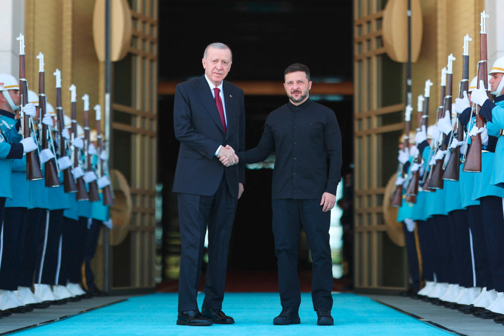 Das unmögliche Unterfangen von Istanbul / Russland ist derzeit nicht an Frieden interessiert