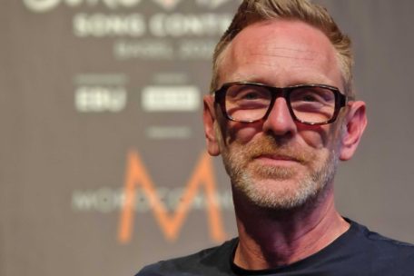 ESC-Direktor Martin Green im Presseraum in Basel