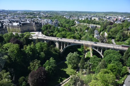 Naturschutz im Stadtformat / Luxemburg digitalisiert Baumbestand und saniert Weiher