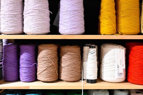 Hier finden Hobbynäher alles, was das textile Herz begehrt