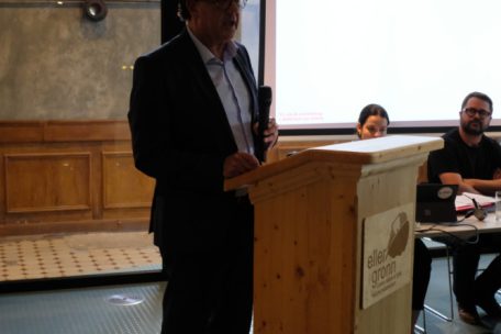 Schöffe Pim Knaff versichert die Unterstützung der Stadtverwaltung für die Aktionen der ACAIE