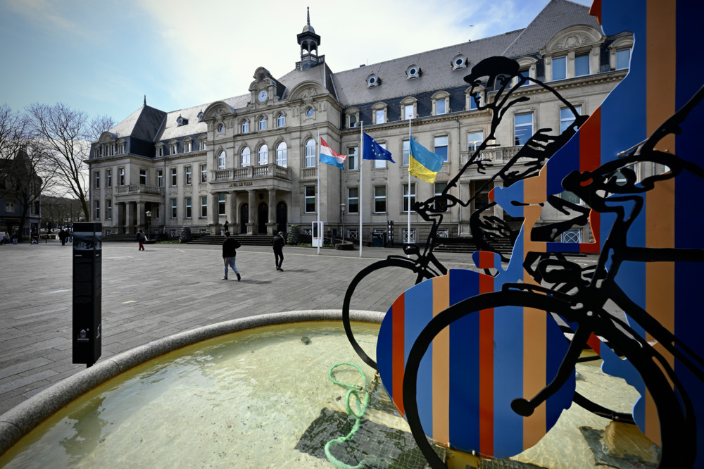 Medienbericht / Wie ein Beamter jahrelang heimlich als Berater für Luxemburger Gemeinden tätig war – und dabei 700.000 Euro kassiert