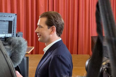 Österreich / Beflügelte Comeback-Fantasien: Freispruch für Kurz nährt Hoffnung in ÖVP