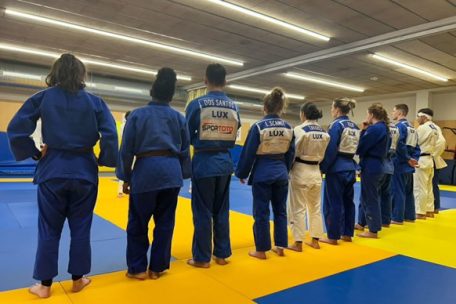 Video / Schwitzen und schmeißen: So trainieren die Judokas in Andorra