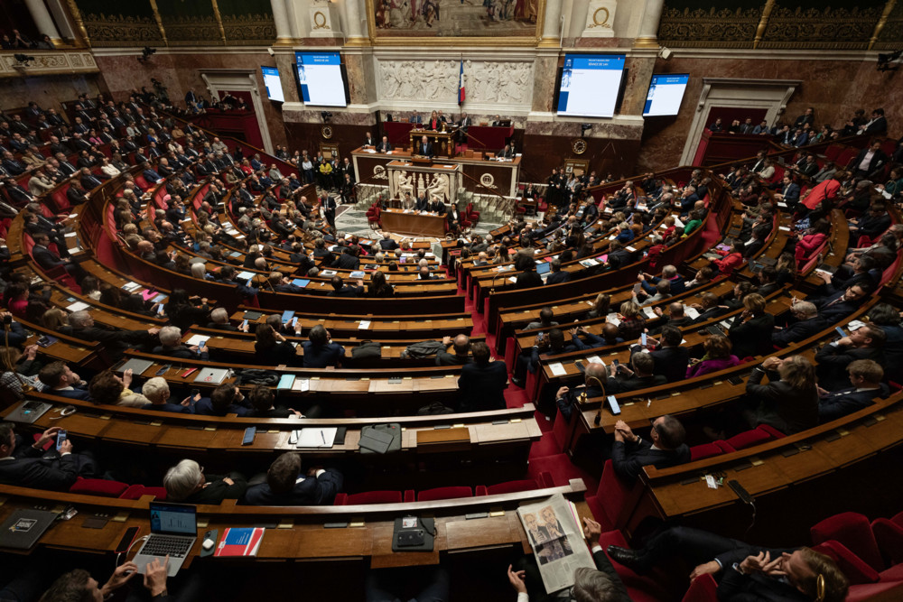Frankreich / Nationalversammlung macht Weg für Recht auf Sterbehilfe frei