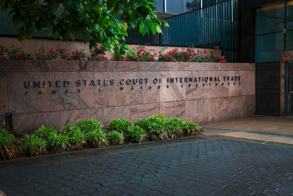 USA / US-Gericht blockiert Zölle – Regierung legt Berufung ein