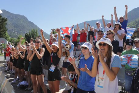 JPEE-Splitter / „It-Piece“,, Geburtstage und ein abgeschlepptes Auto