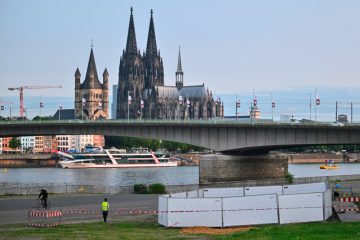 Bombenentschärfung / In Köln hat die größte Evakuierung seit 1945 begonnen