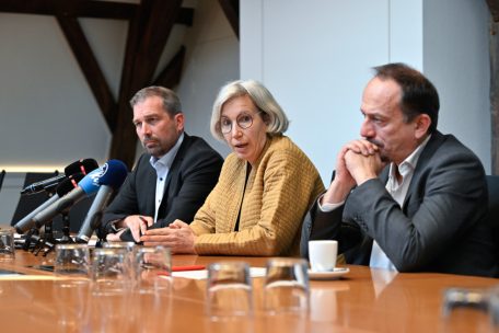 Nahostpolitik / Anerkennung Palästinas: Rot-rot-grünes Trio wirft Luxemburgs Regierung „Zickzackkurs“ vor