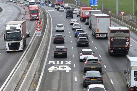 Covoiturage auf der A3 / Backes bekommt „positives Feedback“ zur Mitfahrerspur – Tempolimit könnte geändert werden