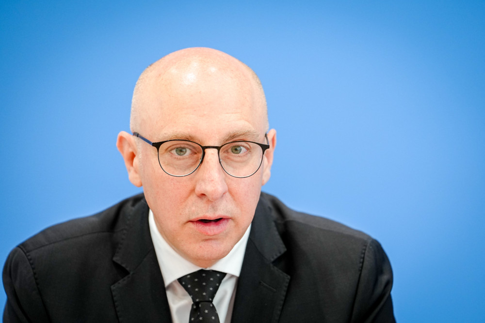 Hybride Kriegsführung / Russlands Skrupellosigkeit beim Einsatz von „Wegwerf-Agenten“