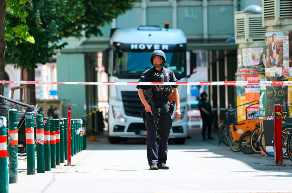 Österreich  / Bombendrohung in Wien löst Großeinsatz der Polizei aus