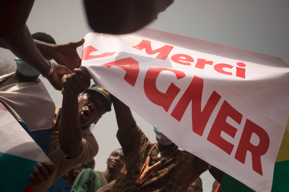 Recherche von Journalisten / Russische Wagner-Söldner folterten hunderte Zivilisten in Mali