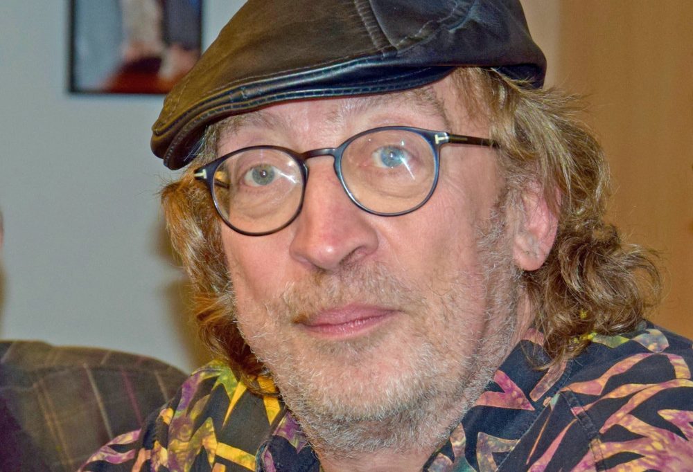 Hey, Teacher – das hier ist für Dich / Freunde erinnern im Pitcher mit einem Konzert an Jean-Paul Endré